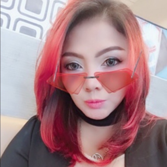 Meet your Posher, Giriyanti - Picture 4 of 13